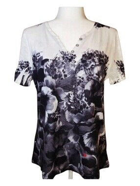 Y2K Threehearts White Short-Sleeved Top With A Floral Pattern In Shades …